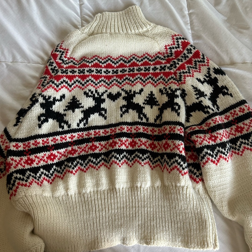 H&M sweater - Picture 3 of 3